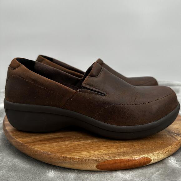 Worx Shoes Womens 5.5 Brown Slip On Work Loafers Slip Resistant Leather - Picture 1 of 11